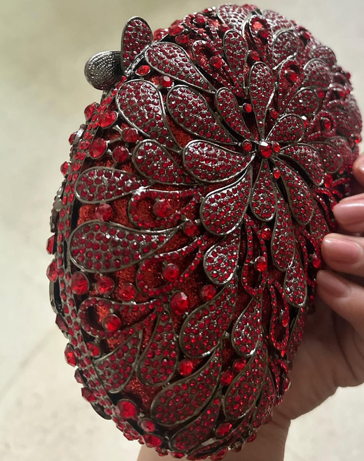 Cartera de mano con piedras de Color rojo vino
