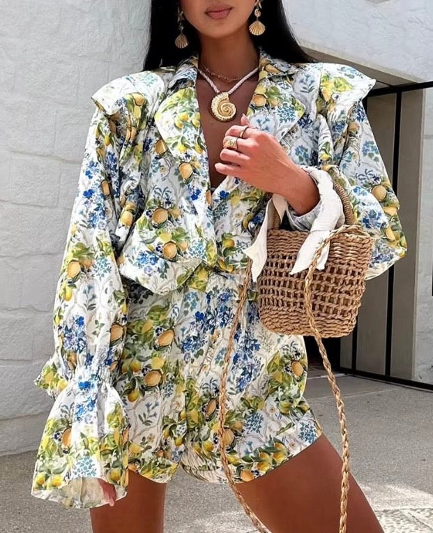 Conjunto blusa y short holgado estampado  limones.