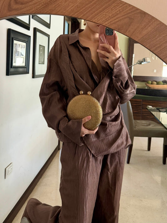 Conjunto blusa y pantalón marrón/cobre