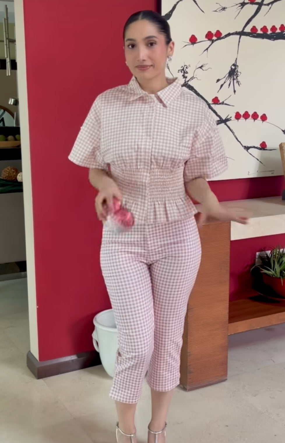 Conjunto blusa y pantalón de cuadros rosa pastel