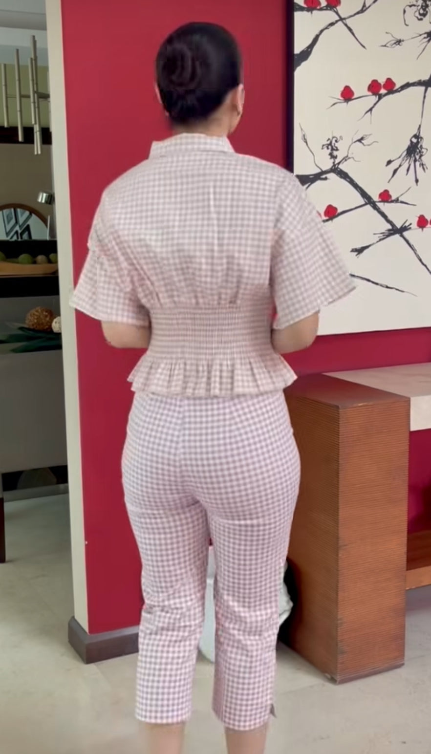 Conjunto blusa y pantalón de cuadros rosa pastel