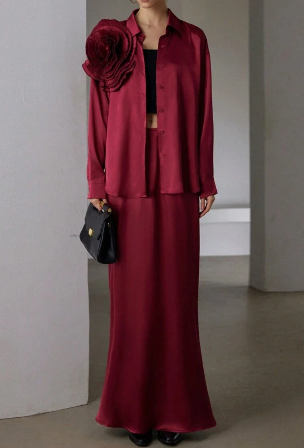 Conjunto blusa y falda de seda rojo